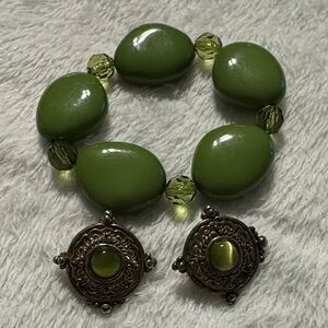 Elegant Green Beaded Bracelet and Earring Set